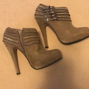 ALDO Booties in great condition